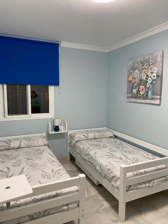 Apartamento Centrico “Los Pajaritos” Con Garaje. Jerez de la Frontera Luaran gambar